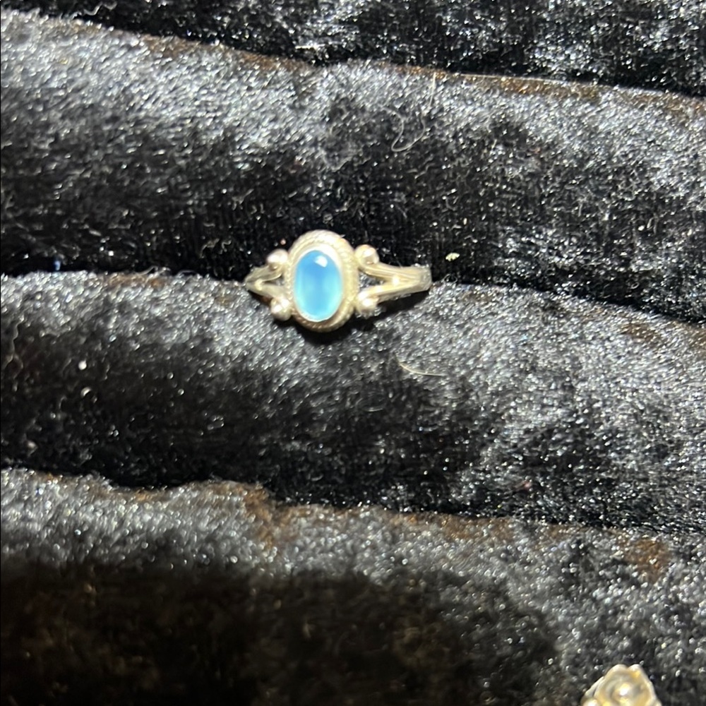 Beautiful, Natural,Genuine Blue Calcedony ring set in Sterling 925 Silver  sz 8